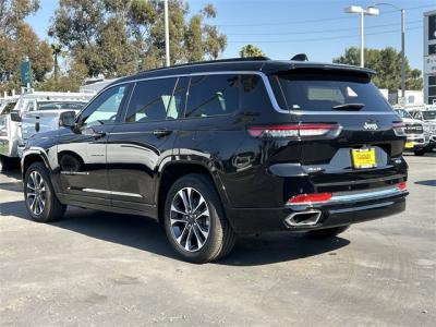 New 2024 Jeep Grand Cherokee L Overland  in Anaheim, CA 10
