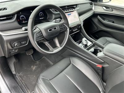 New 2024 Jeep Grand Cherokee Limited  in Anaheim, CA 14