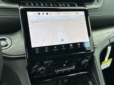 New 2024 Jeep Grand Cherokee Limited  in Anaheim, CA 19
