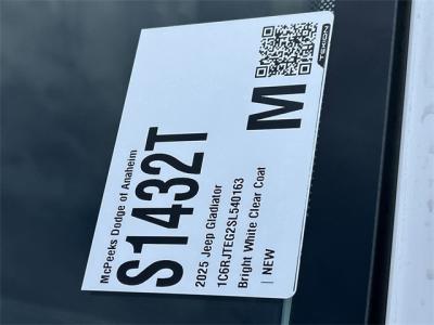New 2025 Jeep Gladiator Mojave  in Anaheim, CA 23