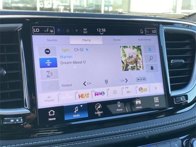New 2025 Chrysler Pacifica Select  in Anaheim, CA 17