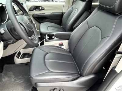 New 2024 Chrysler Pacifica Hybrid Select  in Anaheim, CA 16