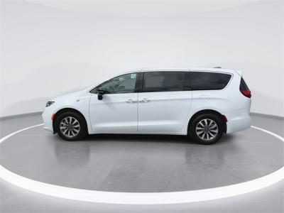 New 2024 Chrysler Pacifica Hybrid Select  in Anaheim, CA 4