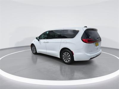 New 2024 Chrysler Pacifica Hybrid Select  in Anaheim, CA 5
