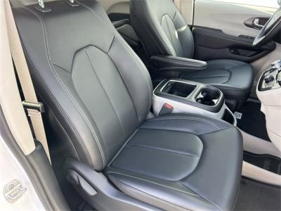 New 2024 Chrysler Pacifica Hybrid Select  in Anaheim, CA 10