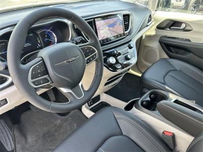 New 2024 Chrysler Pacifica Hybrid Select  in Anaheim, CA 15