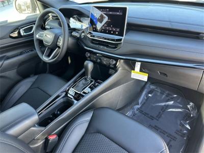 New 2026 Jeep Compass Latitude  in Anaheim, CA 12