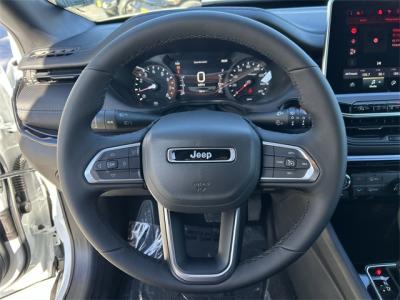 New 2026 Jeep Compass Latitude  in Anaheim, CA 16