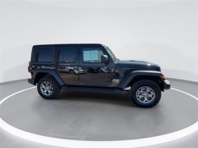 Used 2020 Jeep Wrangler Unlimited Freedom Edition  in Anaheim, CA 8