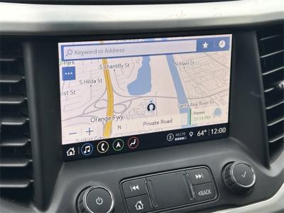 Used 2022 GMC Acadia SLT  in Anaheim, CA 5