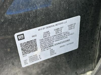 Used 2022 GMC Acadia SLT  in Anaheim, CA 7