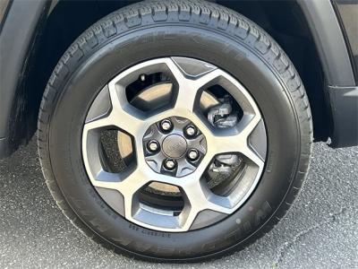 Used 2022 Jeep Compass Trailhawk  in Anaheim, CA 9