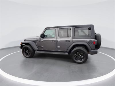Used 2022 Jeep Wrangler Unlimited Sport Altitude  in Anaheim, CA 4