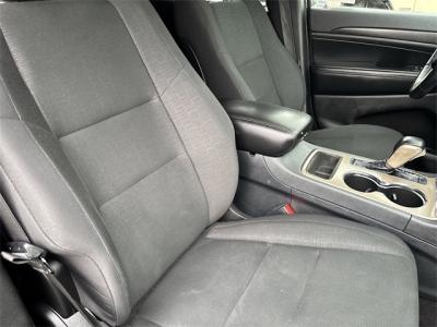 Used 2017 Jeep Grand Cherokee Laredo  in Anaheim, CA 10