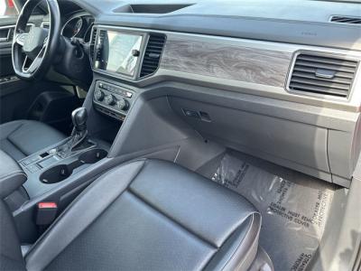 Used 2020 Volkswagen Atlas Cross Sport 2.0T SE w/Technology  in Anaheim, CA 12