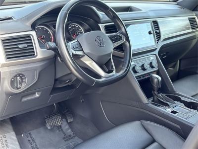 Used 2020 Volkswagen Atlas Cross Sport 2.0T SE w/Technology  in Anaheim, CA 16