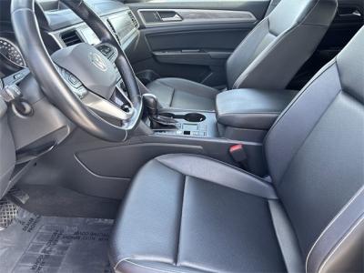 Used 2020 Volkswagen Atlas Cross Sport 2.0T SE w/Technology  in Anaheim, CA 17