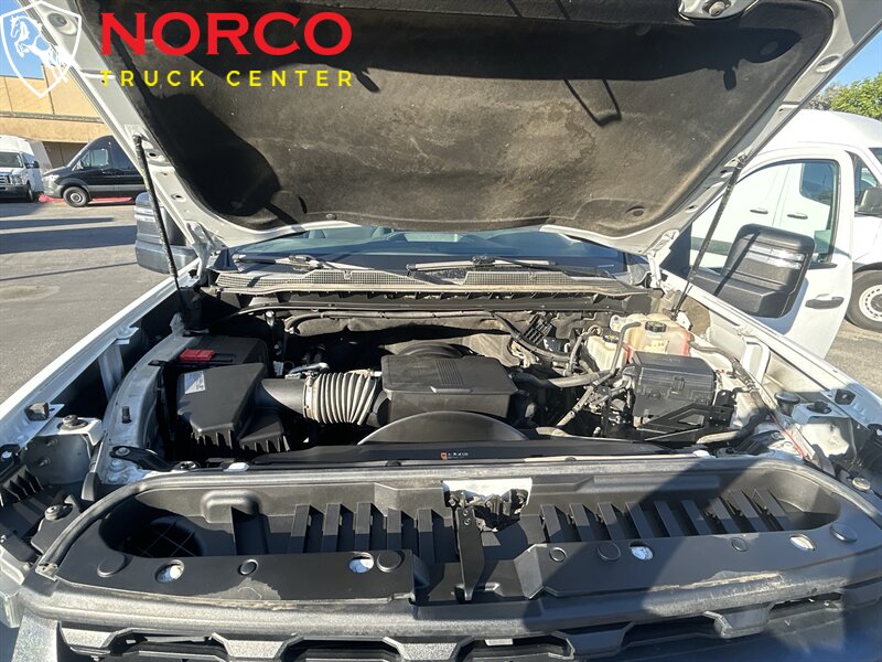 Used 2021 Chevrolet Silverado 2500HD Regular Cab w/ 8' Utility Bed in Norco, CA 11 Used 2021 Chevrolet Silverado 2500HD Regular Cab w/ 8' Utility Bed in Norco, CA 11