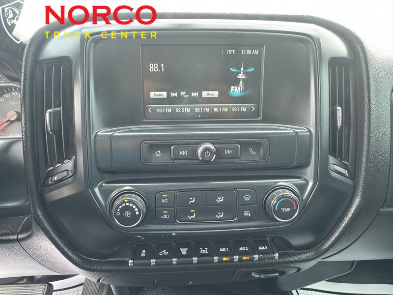 Used 2019 Chevrolet Silverado 3500HD CC Work Truck 9' Stake Bed w/ Liftgate in Norco, CA 19 Used 2019 Chevrolet Silverado 3500HD CC Work Truck 9' Stake Bed w/ Liftgate in Norco, CA 19