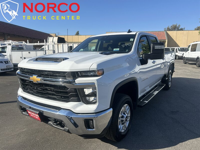 Used 2025 Chevrolet Silverado 2500HD LT Crew Cab Short Bed in Norco, CA 3 Used 2025 Chevrolet Silverado 2500HD LT Crew Cab Short Bed in Norco, CA 3