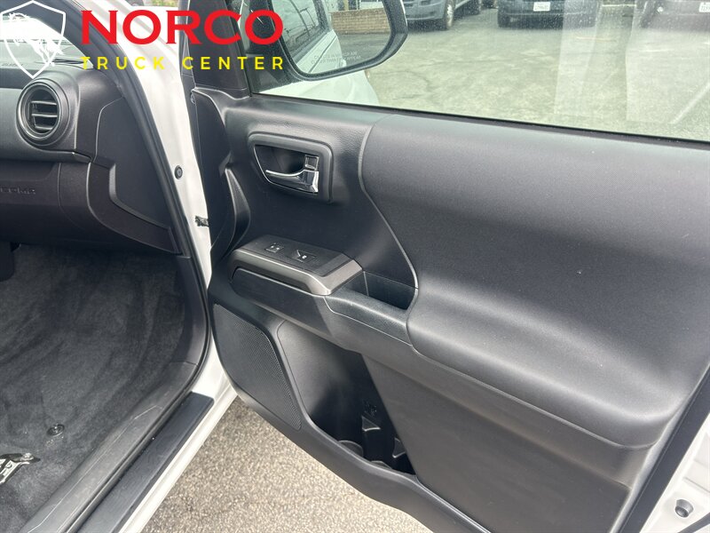 Used 2018 Toyota Tacoma TRD Sport Crew Cab 5' Short Bed in Norco, CA 13 Used 2018 Toyota Tacoma TRD Sport Crew Cab 5' Short Bed in Norco, CA 13