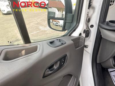 Used 2020 Ford Transit 350 T350 XLT 12 Passenger in Norco, CA 16