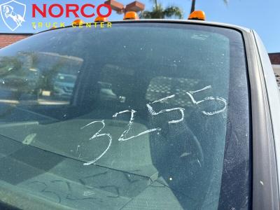 Used 2012 Ford F-550 XL 12' stakebed w liftgate(1600 LB) in Norco, CA 21