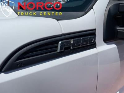 Used 2015 Ford F-250 Super Duty XL Regular Cab w/ Enclosed Utility Bed in Norco, CA 29