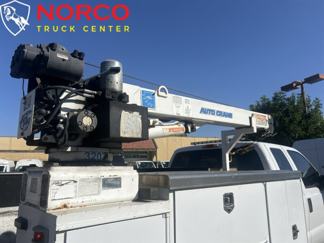 Used 2008 Ford F-350 Super Duty utility bed in Norco, CA 9
