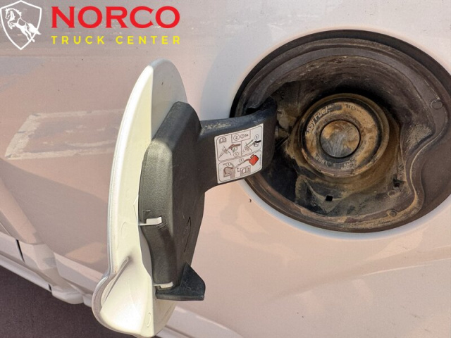 Used 2018 Ford F-150 XL in Norco, CA 16