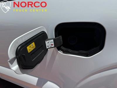 Used 2022 Ford F-150 XLT  Regular Cab Long Bed w/ Gas Tank & Tool Box in Norco, CA 16
