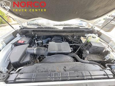 Used 2020 Chevrolet Silverado 2500HD Work Truck Crew Cab 8' Utility Bed w/ Ladder Rack in Norco, CA 24