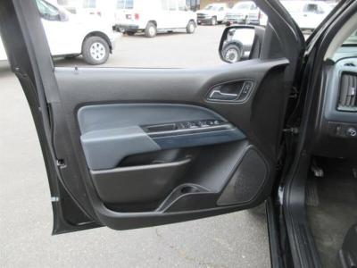 Used 2016 Chevrolet Colorado Z71  5' bed in Norco, CA 8