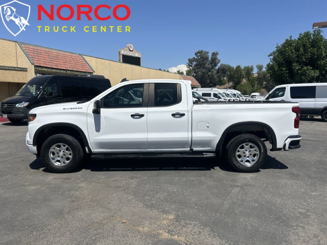 Used 2023 Chevrolet Silverado 1500 C1500 Custom Extended Cab 6.6ft Bed in Norco, CA 4