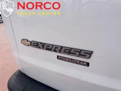 Used 2014 Chevrolet Express Cargo 2500 G2500 Cargo w/ Ladder Rack & Shelves in Norco, CA 8