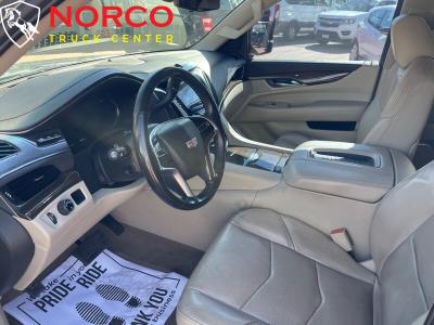 Used 2019 Cadillac Escalade ESV Luxury 7 Passenger in Norco, CA 9