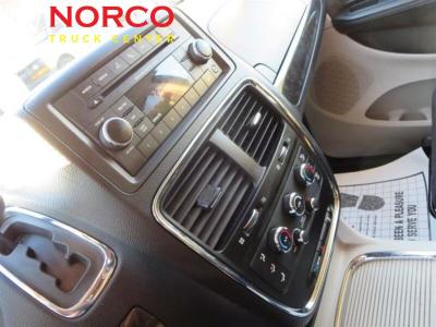 Used 2014 Dodge Grand Caravan SXT in Norco, CA 16