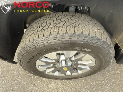 Used 2022 Chevrolet Silverado 2500HD Custom Crew Cab Short Bed 4x4 in Norco, CA 16