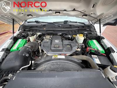 Used 2017 RAM 5500 Diesel Crew Cab 12' Stake Bed w/ Liftgate  in Norco, CA 26