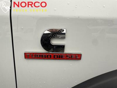Used 2022 RAM 5500 ,12' cont body   c/c  4x4 in Norco, CA 22