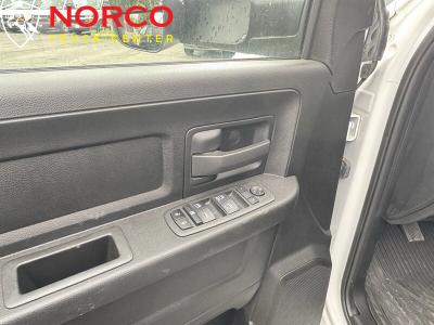 Used 2022 RAM 5500 ,12' cont body   c/c  4x4 in Norco, CA 30