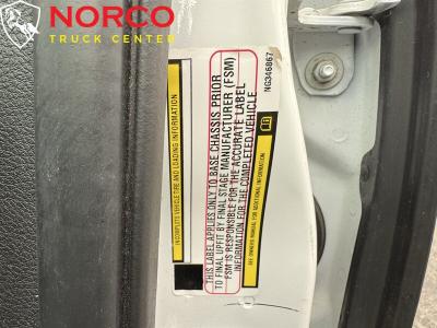 Used 2022 RAM 5500 ,12' cont body   c/c  4x4 in Norco, CA 37