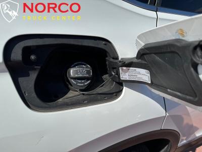 Used 2018 Volkswagen Tiguan 2.0T SE 7 Passenger in Norco, CA 10