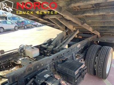 Used 2019 Isuzu NRR 12' Dump in Norco, CA 6
