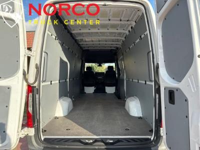 Used 2020 Freightliner Sprinter 2500 Extended High Roof Cargo in Norco, CA 12