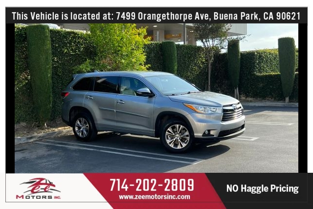 2015 Toyota Highlander LE Plus V6's photo