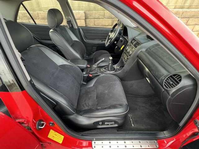 2002 Lexus IS