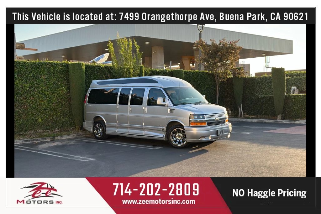 2015 Chevrolet Express's photo