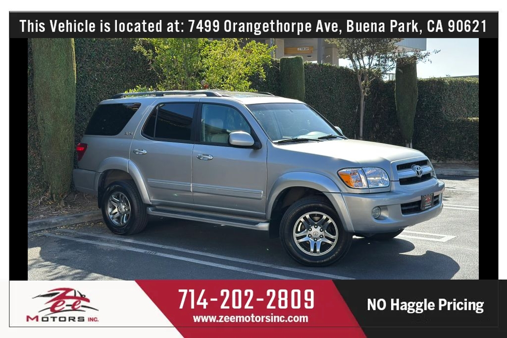 2006 Toyota Sequoia SR5 Sport Utility 4D