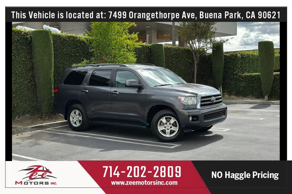 2015 Toyota Sequoia 5.7 Auto 4WD FFV SR5's photo